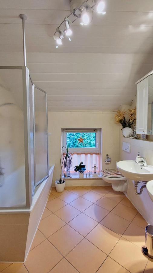 Mycozyplace - Zwei Gemuetliche Zimmer Fuer Vier Dresden Luaran gambar