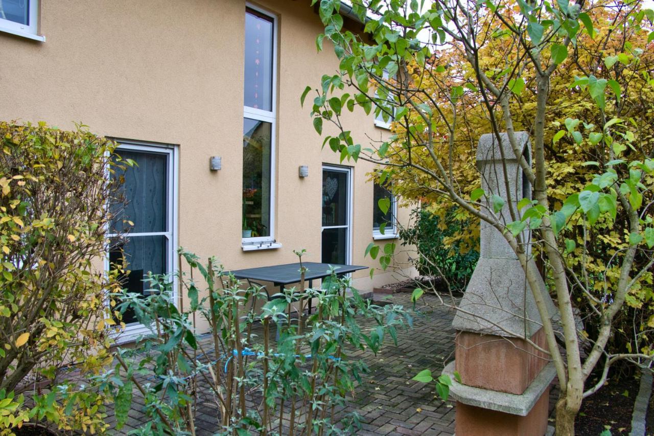 Mycozyplace - Zwei Gemuetliche Zimmer Fuer Vier Dresden Luaran gambar
